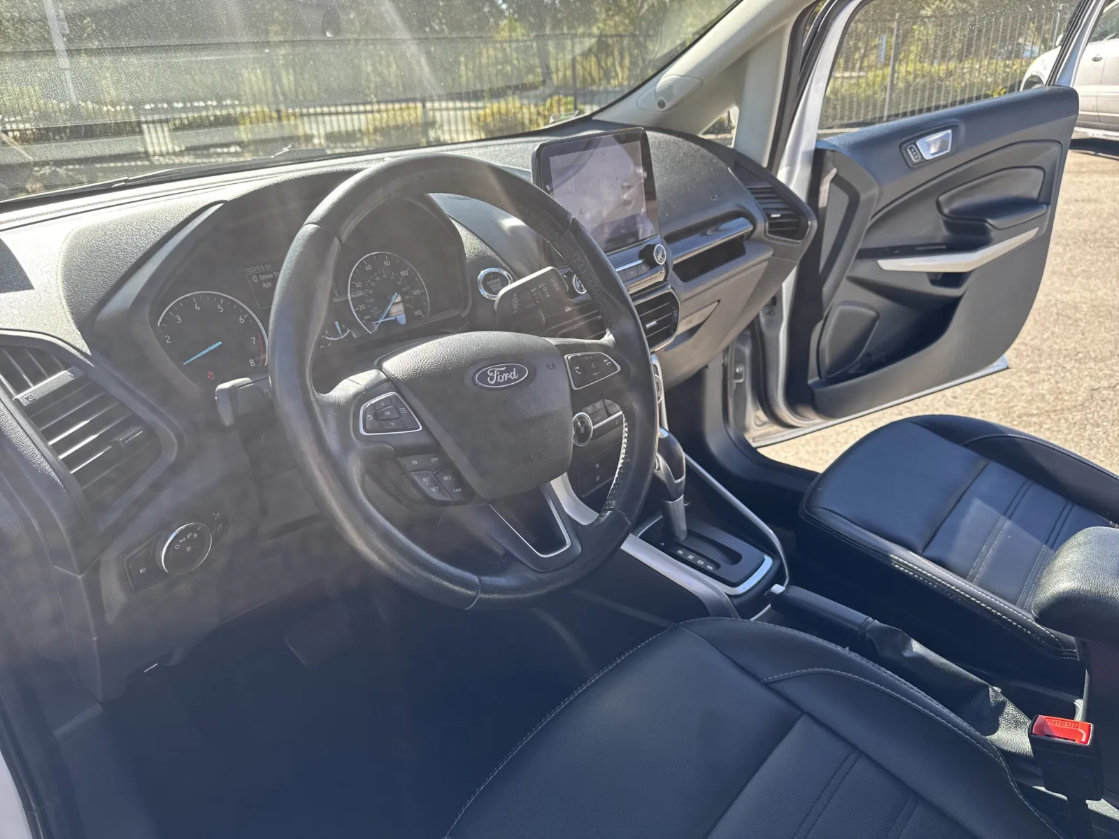 Ford Ecosport photo 9