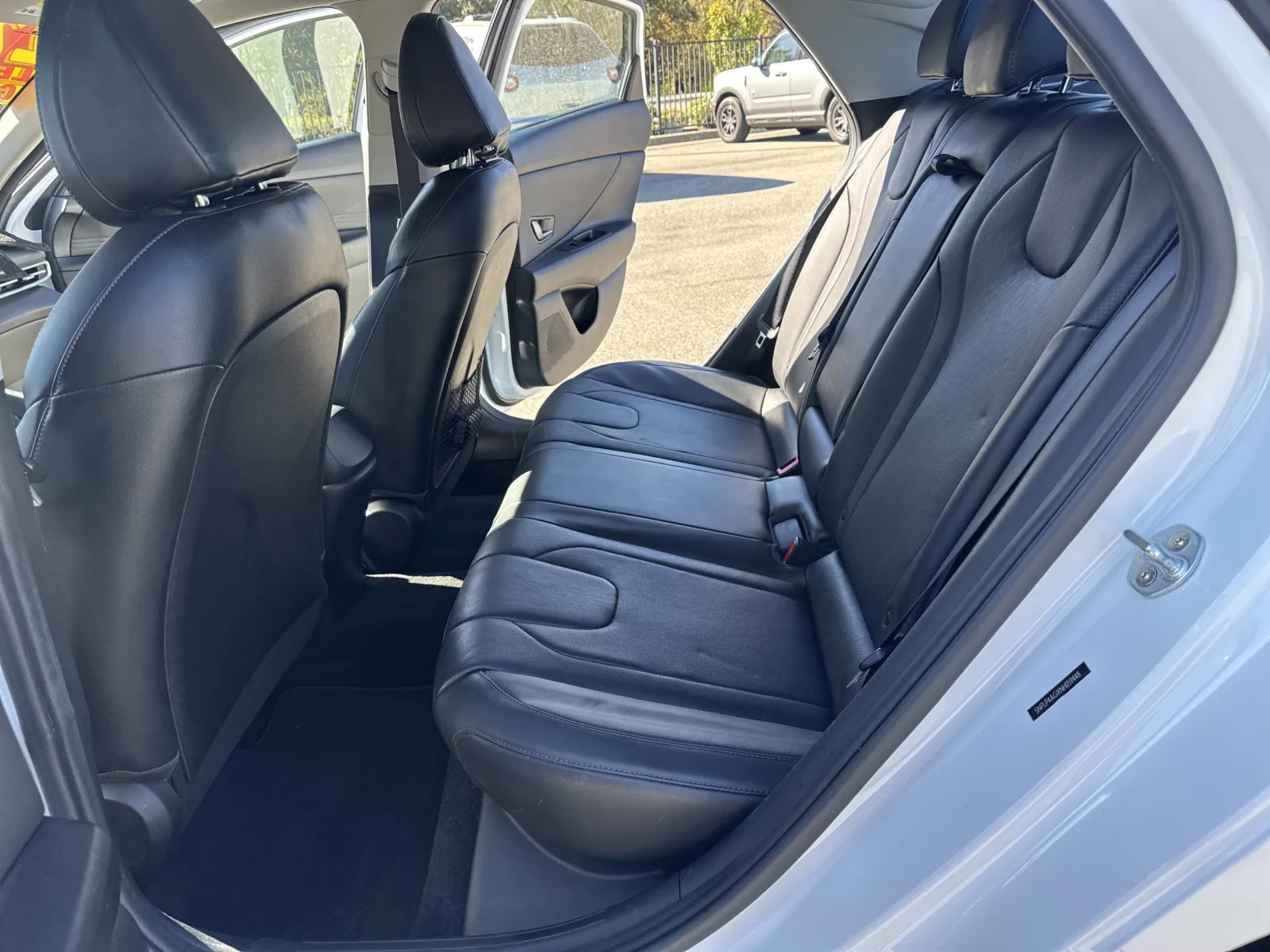 Hyundai Elantra photo 11