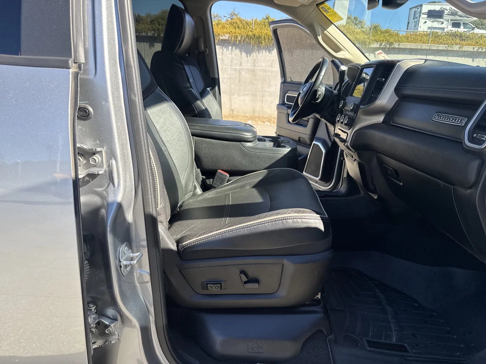 Ram 2500 photo 14