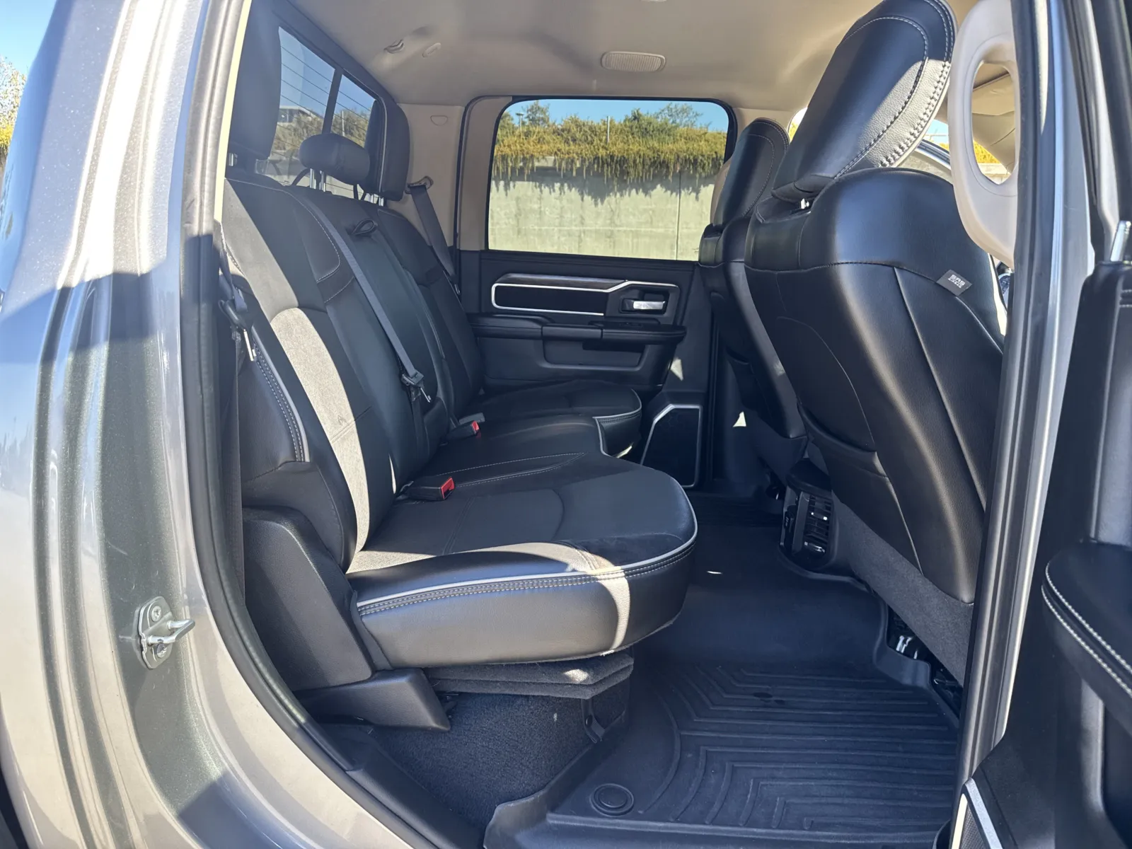 Ram 2500 photo 13