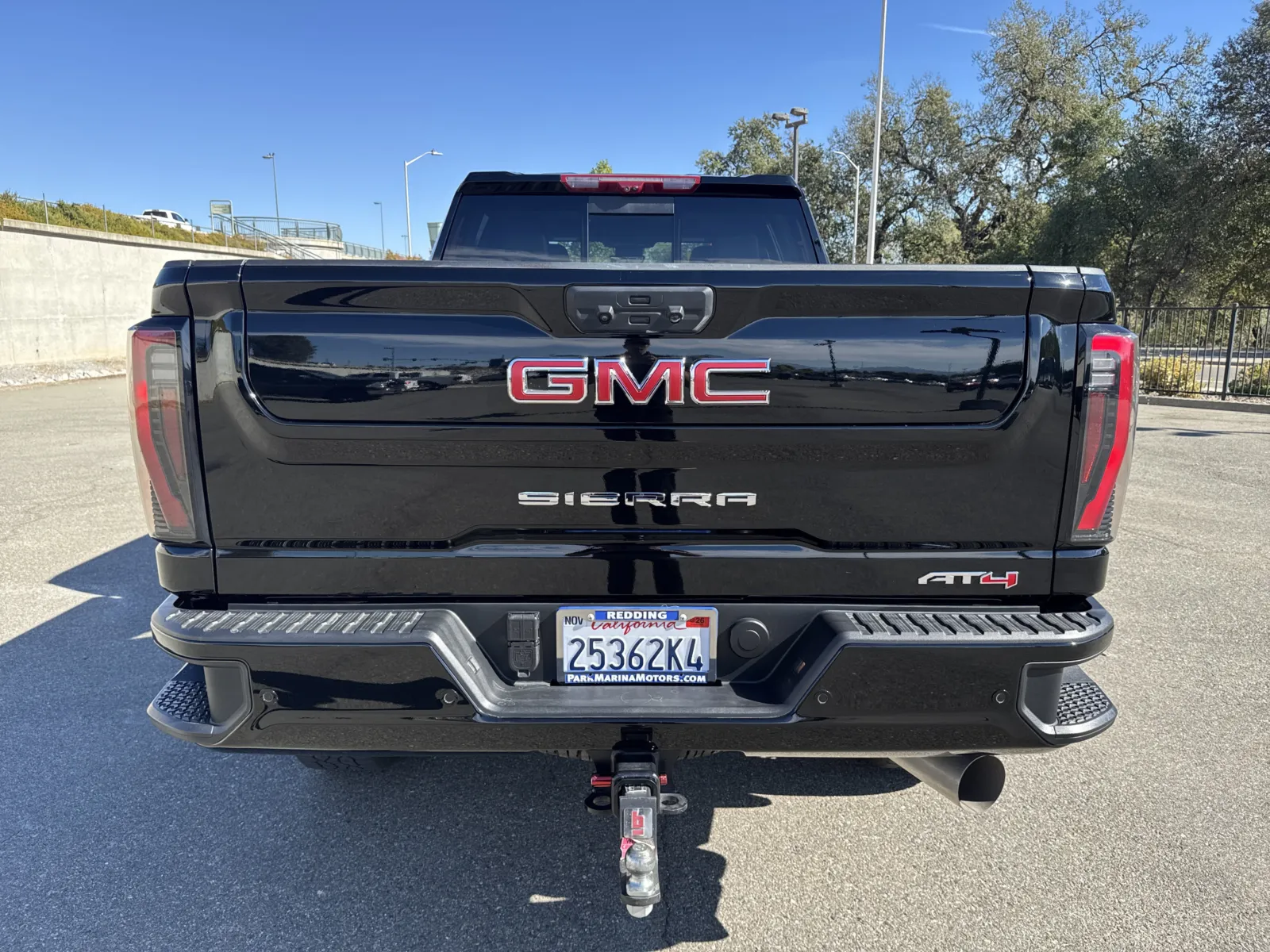 GMC Sierra photo 6