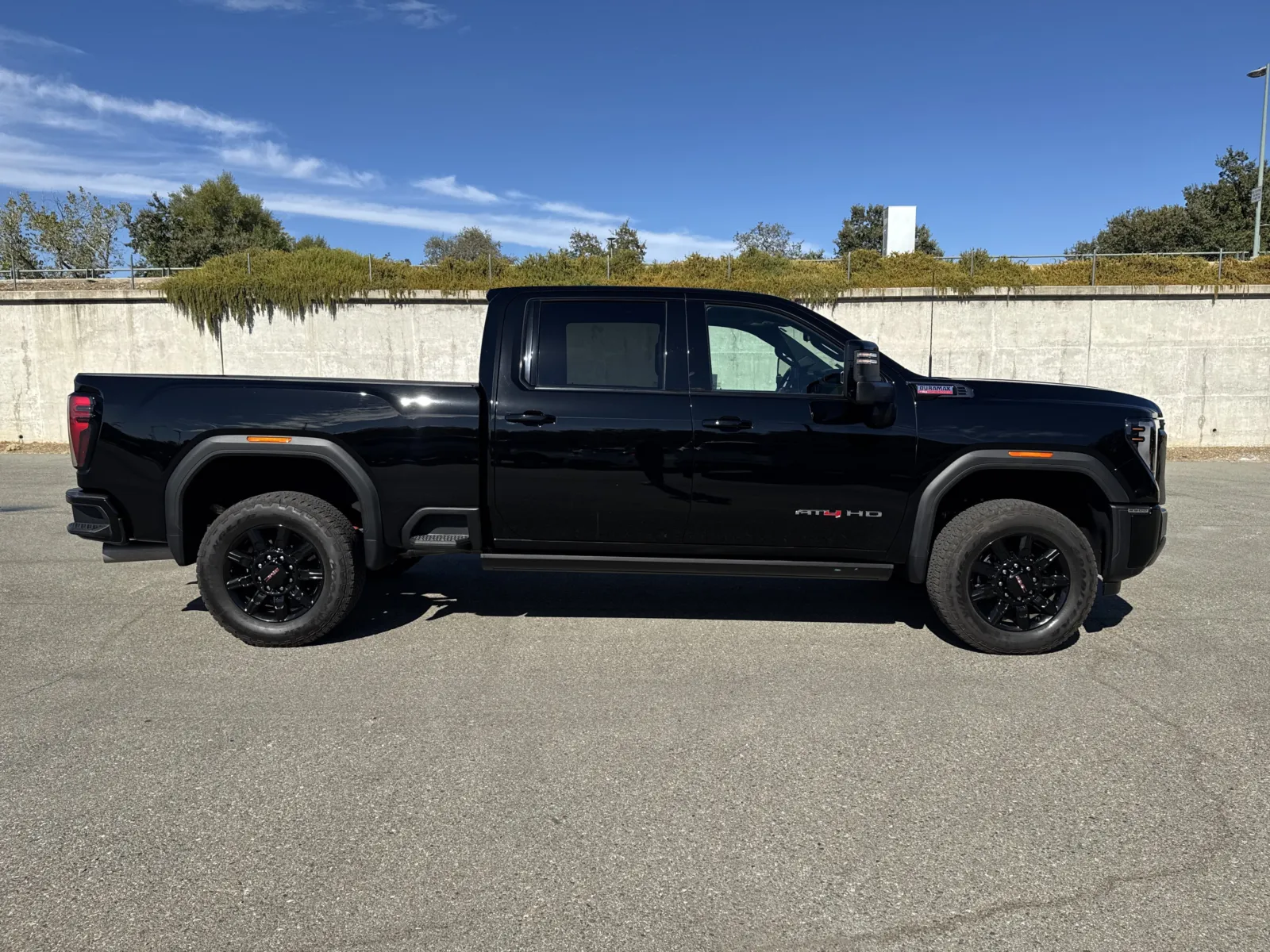 GMC Sierra photo 8