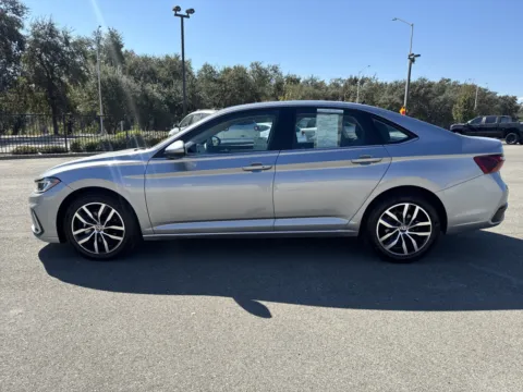 More photos of 2025 Volkswagen Jetta SE at Park Marina Motors, CA