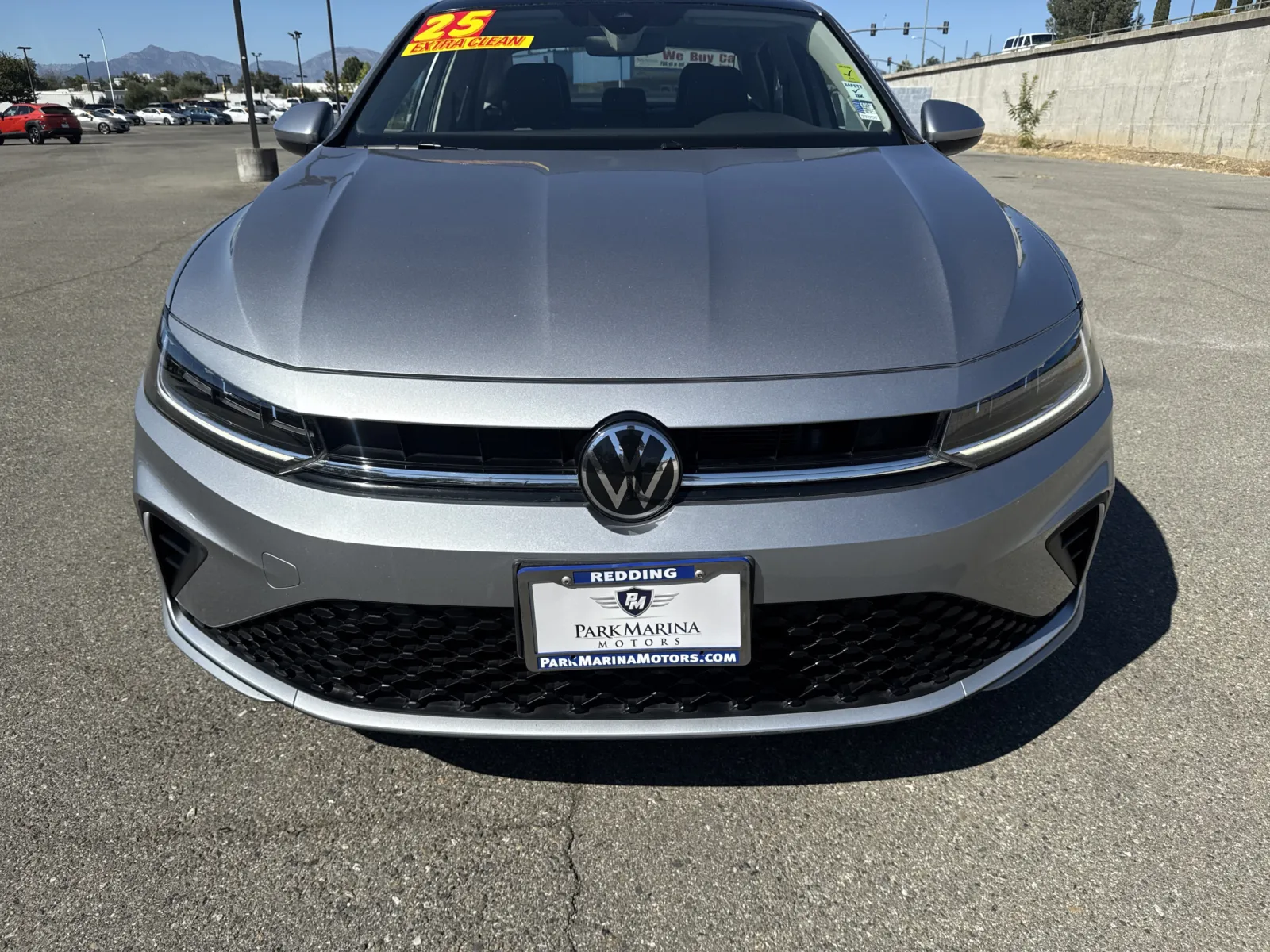 Volkswagen Jetta photo 2