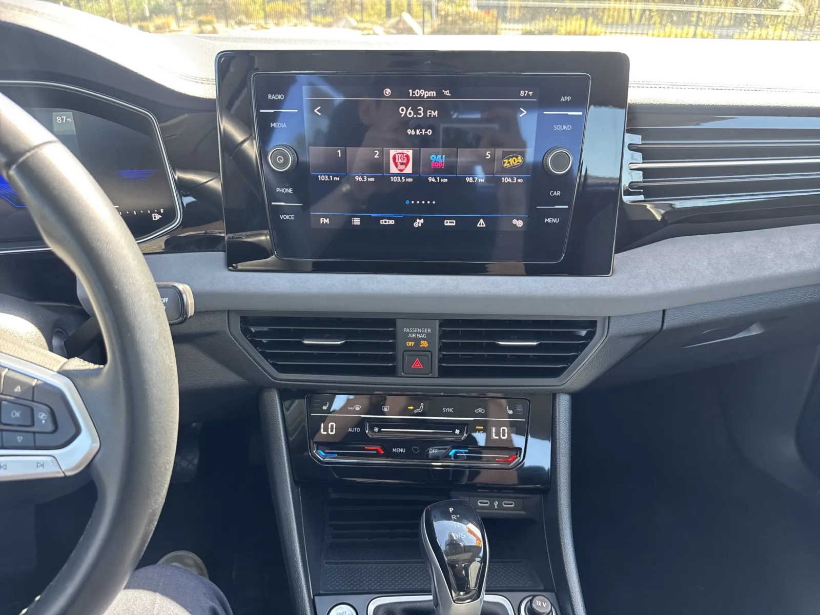 Volkswagen Jetta photo 23