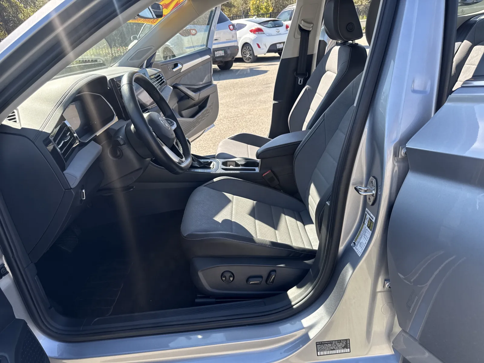 Volkswagen Jetta photo 12