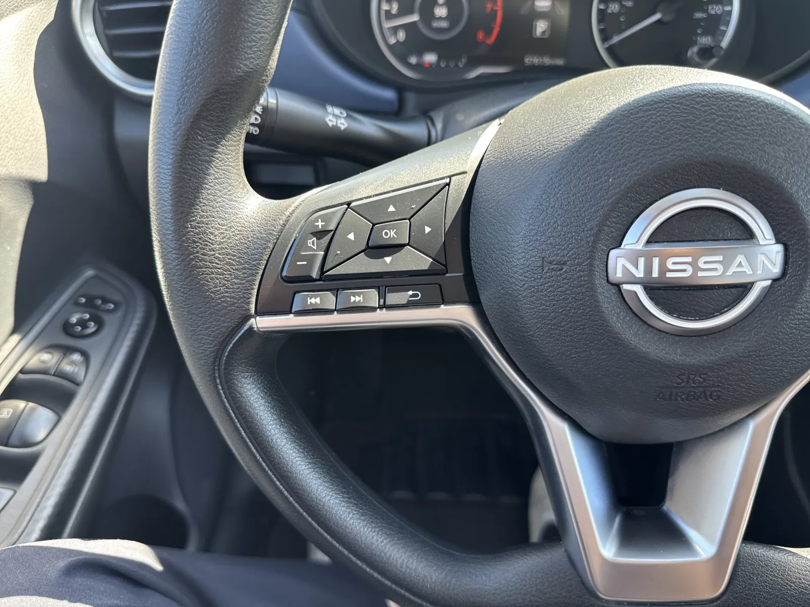 Nissan Versa photo 21