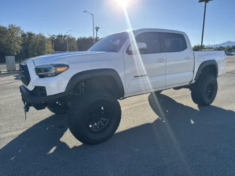 More photos of 2023 Toyota Tacoma TRD Pro at Park Marina Motors, CA