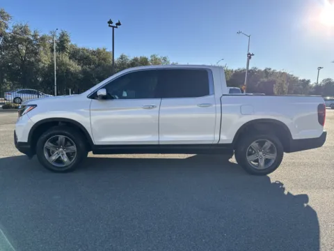 More photos of 2022 Honda Ridgeline RTL-E at Park Marina Motors, CA