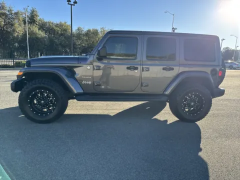 More photos of 2018 Jeep Wrangler Unlimited Sahara at Park Marina Motors, CA