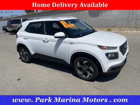 White 2021 Hyundai Venue SEL for sale in Redding, CA