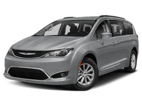 Gray 2020 Chrysler Pacifica Touring L for sale in Redding, CA