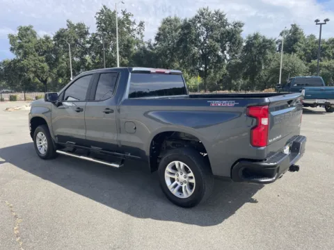 More photos of 2019 Chevrolet Silverado 1500 Custom Trail Boss at Park Marina Motors, CA