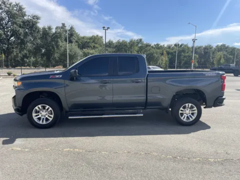 More photos of 2019 Chevrolet Silverado 1500 Custom Trail Boss at Park Marina Motors, CA