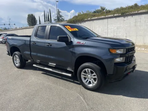 Gray 2019 Chevrolet Silverado 1500 Custom Trail Boss for sale in Redding, CA