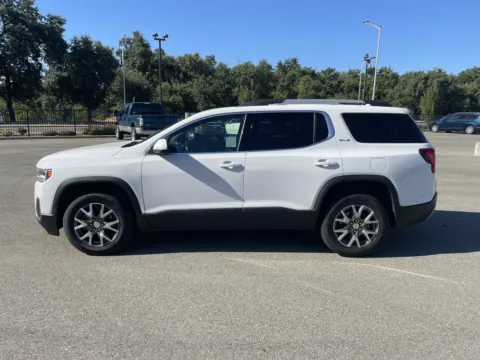 More photos of 2020 GMC Acadia SLE at Park Marina Motors, CA