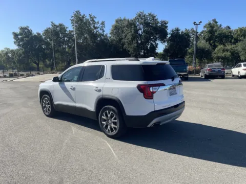 More photos of 2020 GMC Acadia SLE at Park Marina Motors, CA