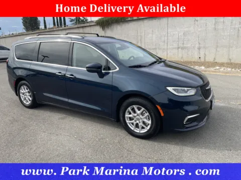 Blue 2021 Chrysler Pacifica Touring L for sale in Redding, CA