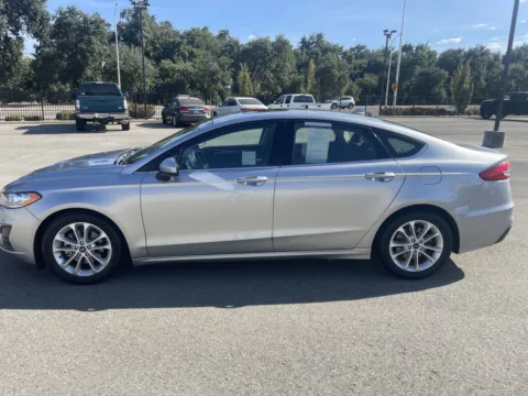More photos of 2020 Ford Fusion SE at Park Marina Motors, CA