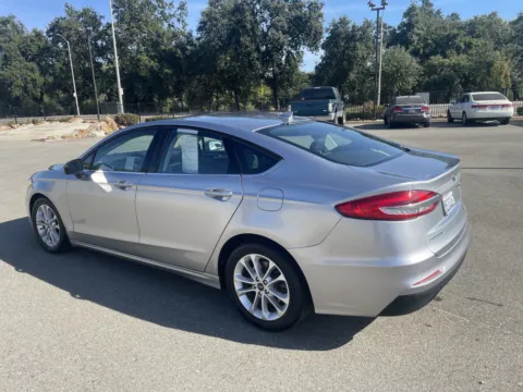 More photos of 2020 Ford Fusion SE at Park Marina Motors, CA