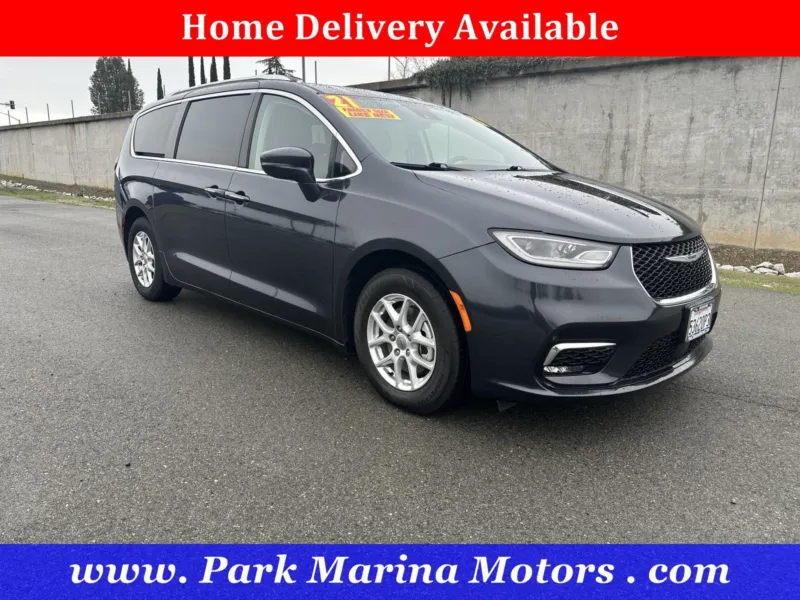 2021 Chrysler Pacifica Touring L for sale in Redding, CA