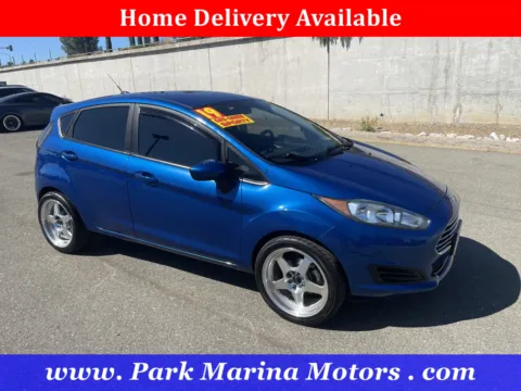 Blue 2019 Ford Fiesta SE for sale in Redding, CA