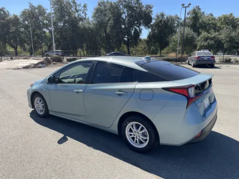 More photos of 2019 Toyota Prius L Eco at Park Marina Motors, CA