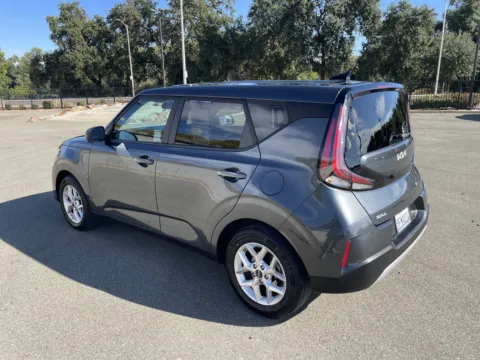 More photos of 2023 Kia Soul LX at Park Marina Motors, CA
