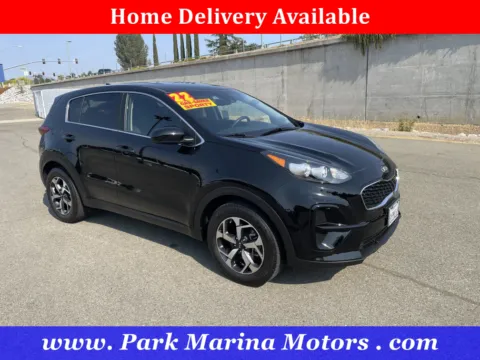Black 2022 Kia Sportage LX for sale in Redding, CA