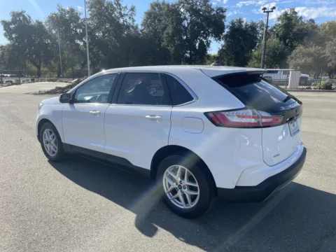 More photos of 2022 Ford Edge at Park Marina Motors, CA