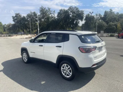 More photos of 2018 Jeep Compass Sport at Park Marina Motors, CA