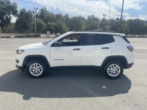 More photos of 2018 Jeep Compass Sport at Park Marina Motors, CA