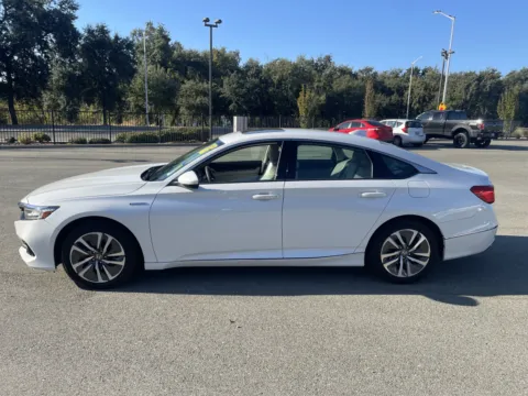 More photos of 2021 Honda Accord Hybrid EX at Park Marina Motors, CA