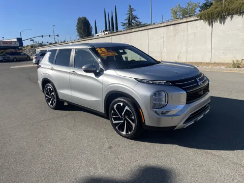 Gray 2024 Mitsubishi Outlander SE Ralliart for sale in Redding, CA