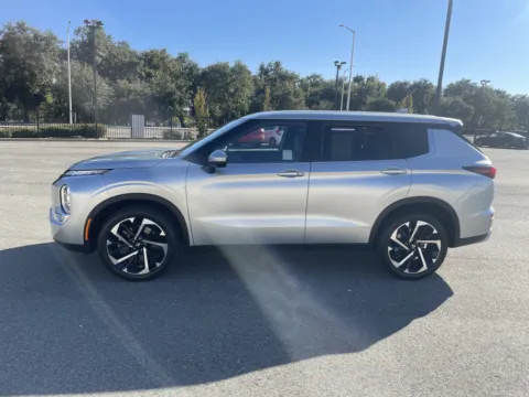 More photos of 2024 Mitsubishi Outlander SE Ralliart at Park Marina Motors, CA