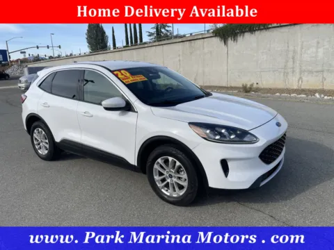 White 2020 Ford Escape SE for sale in Redding, CA