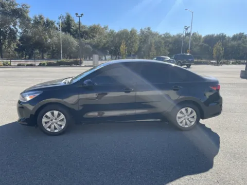 More photos of 2020 Kia Rio LX at Park Marina Motors, CA