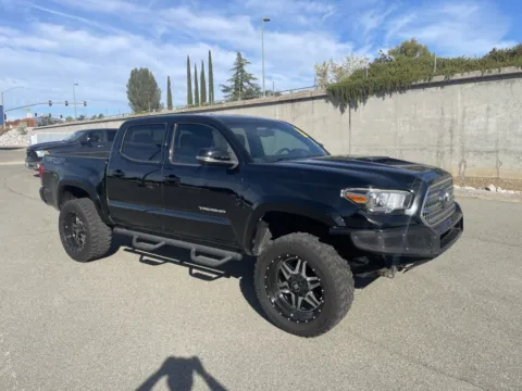 Black 2016 Toyota Tacoma TRD Sport for sale in Redding, CA