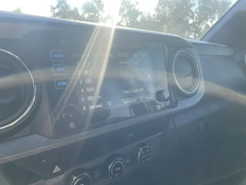 More photos of 2016 Toyota Tacoma TRD Sport at Park Marina Motors, CA