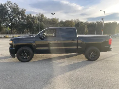 More photos of 2018 Chevrolet Silverado 1500 LTZ at Park Marina Motors, CA