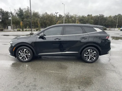 More photos of 2024 Kia Sportage EX at Park Marina Motors, CA