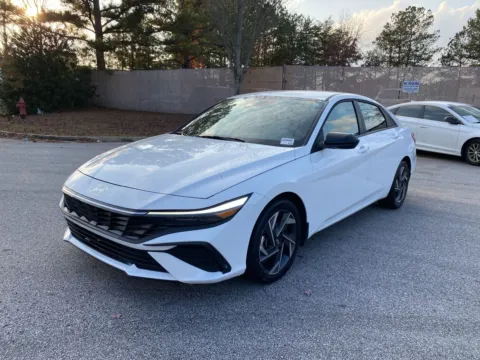 Photos of 2025 Hyundai Elantra SEL Sport for sale in Lithia Springs, GA at ALM Hyundai West