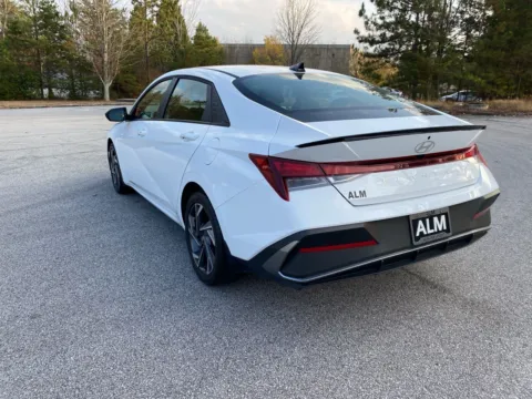More photos of 2025 Hyundai Elantra SEL Sport at ALM Hyundai West, GA