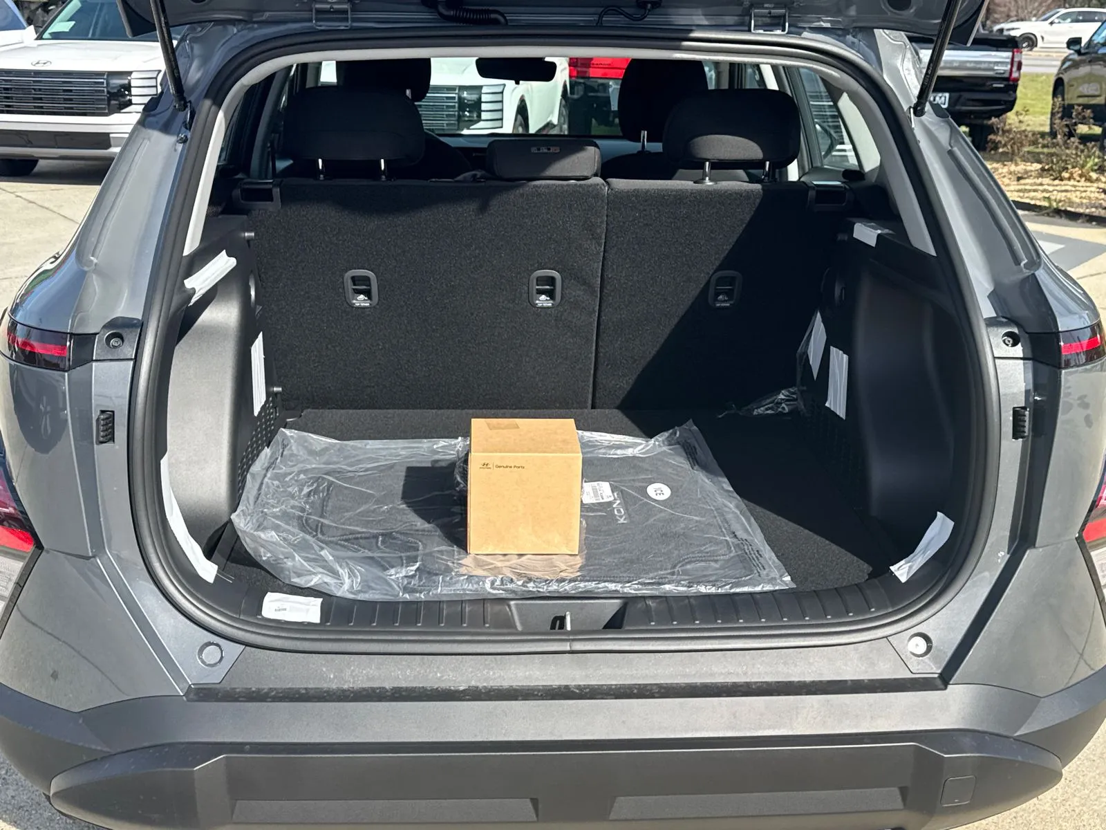 2026 Hyundai Kona SE - Photo 18