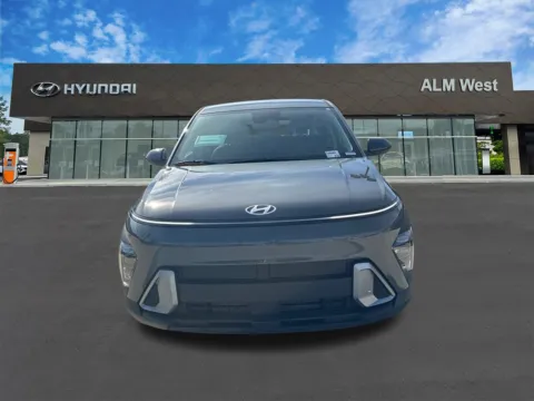 Photos of 2026 Hyundai Kona SE for sale in Lithia Springs, GA at ALM Hyundai West