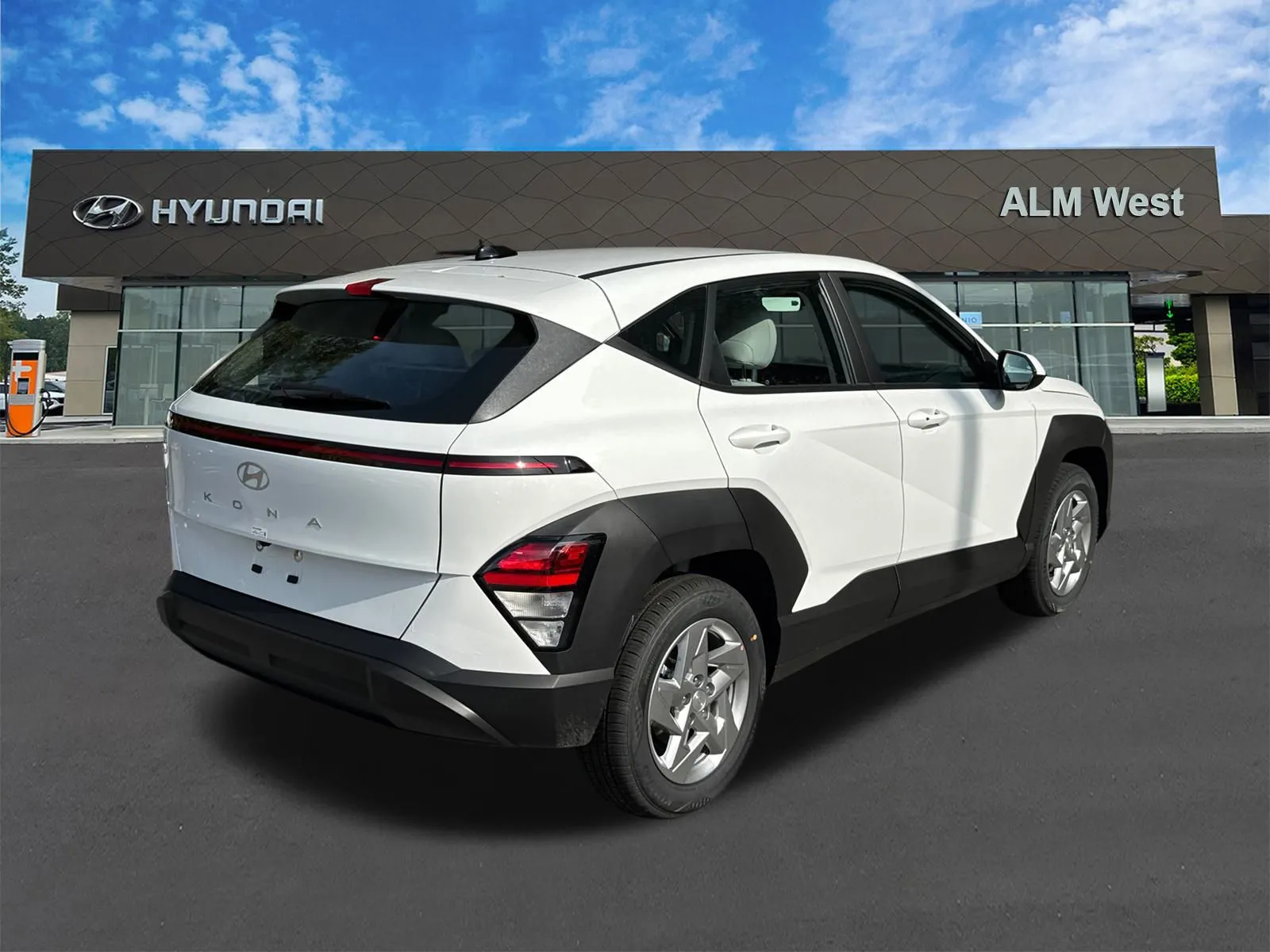 2026 Hyundai Kona SE - Photo 5