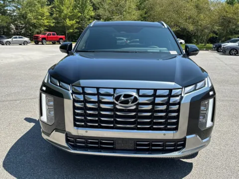 Photos of 2025 Hyundai Palisade Calligraphy for sale in Lithia Springs, GA at ALM Hyundai West