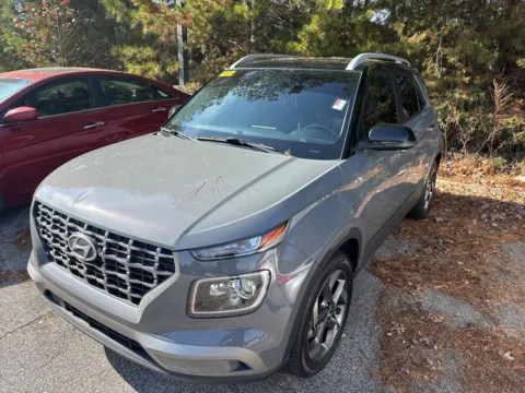 Gray 2022 Hyundai Venue Limited for sale in Lithia Springs, GA