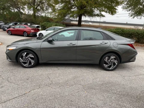 Photos of 2025 Hyundai Elantra SEL Sport for sale in Lithia Springs, GA at ALM Hyundai West