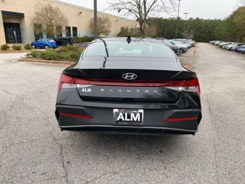More photos of 2025 Hyundai Elantra SEL Sport at ALM Hyundai West, GA
